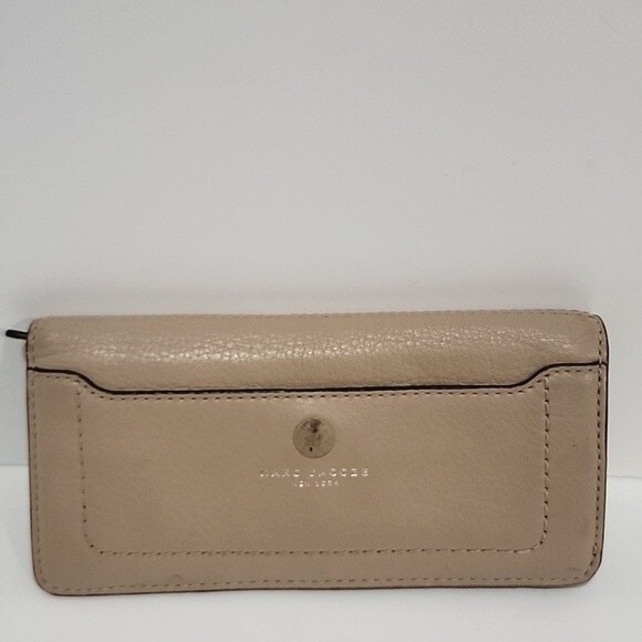 MARC JACOBS Empire City Leather Wallet - Picture 1 of 5
